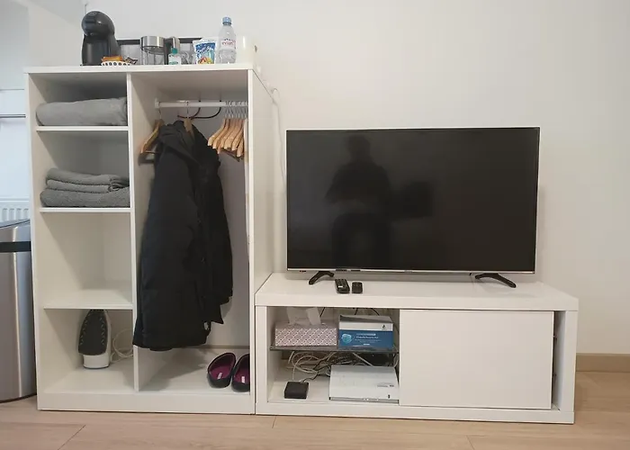 Studio Meuble A Bougival